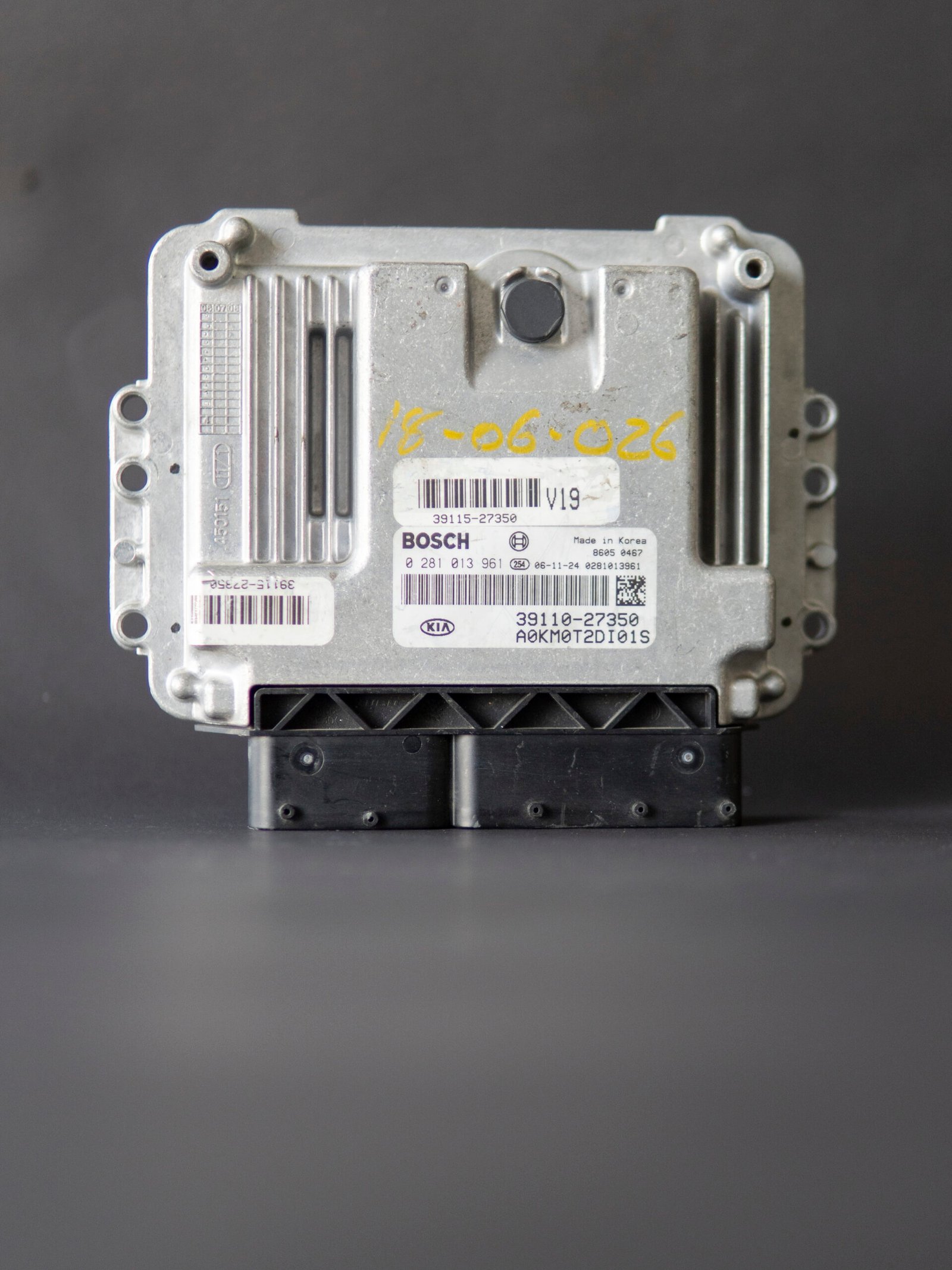 ecu kia sorento 2.2l diesel ecu kia sorento 2.2l diesel